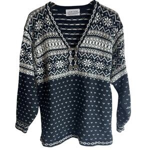 Vintage Jantzen Classics Black Flair Isle  Pullover Sweater